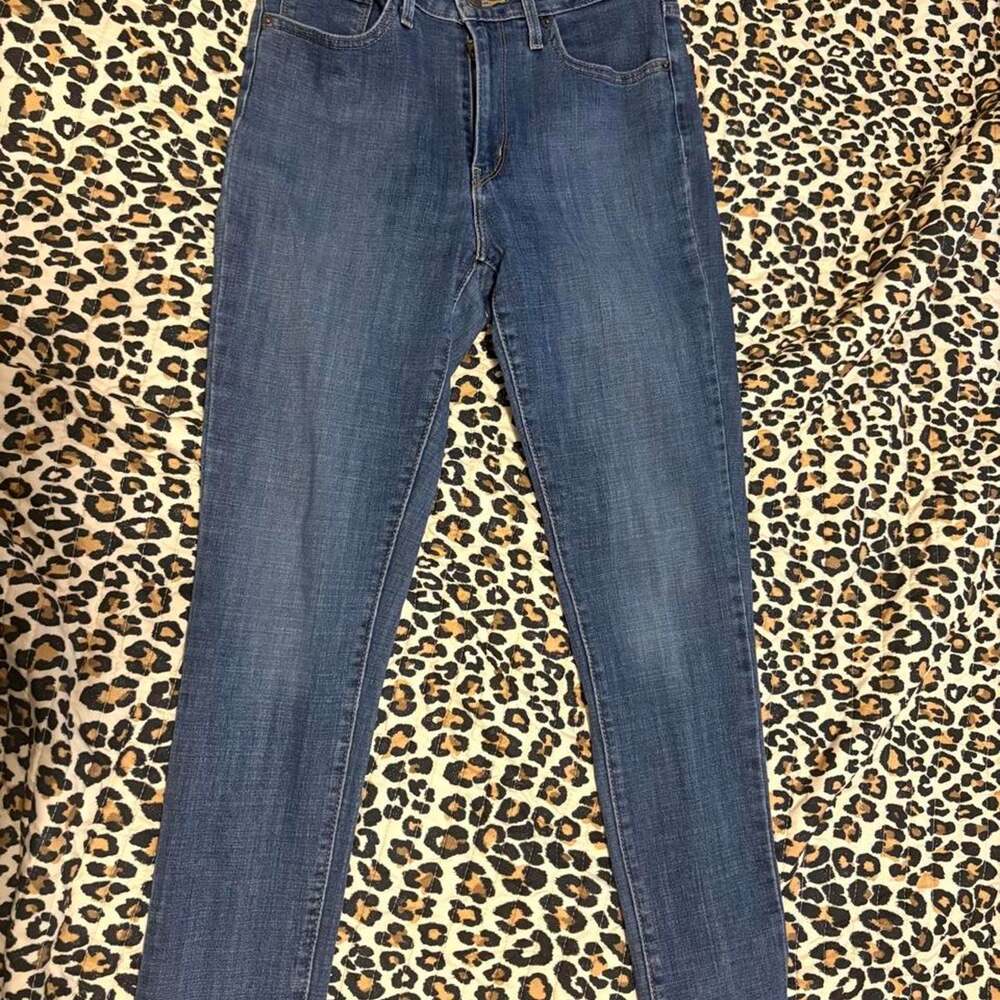Levis 721 high rise skinny